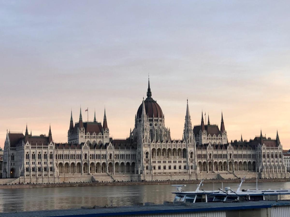 Buda Boutique Apartment Budapest Bagian luar foto