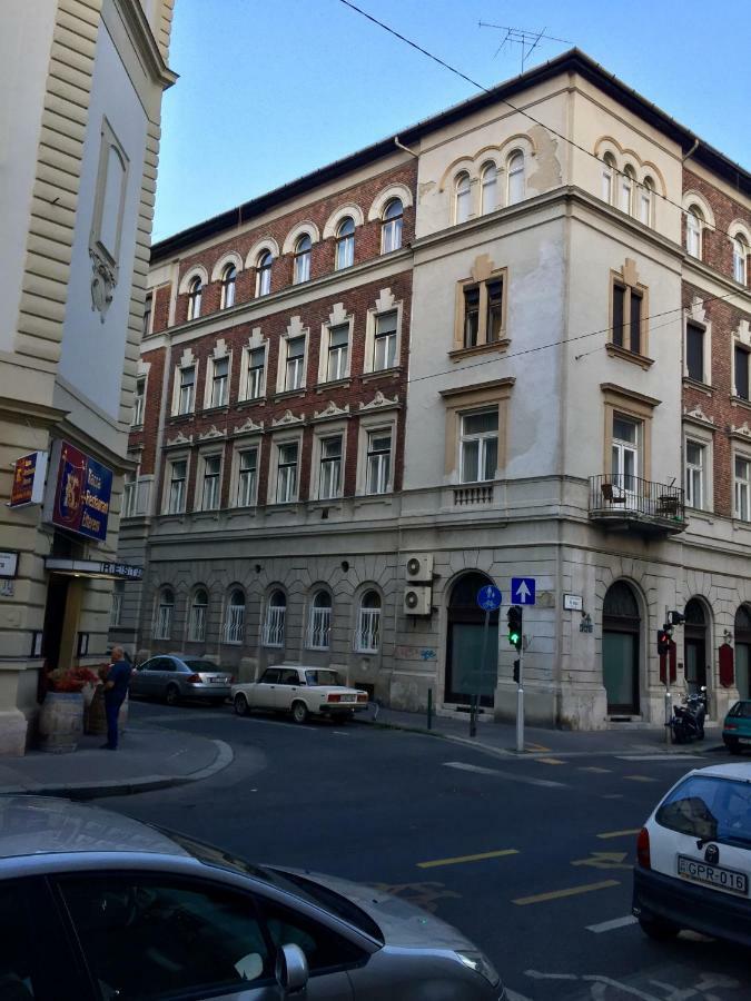 Buda Boutique Apartment Budapest Bagian luar foto